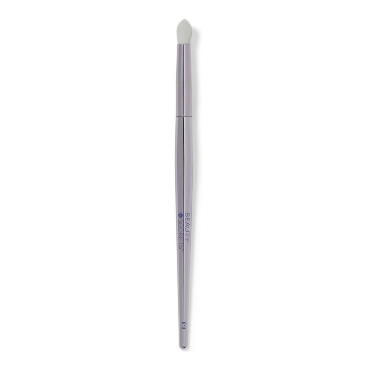 Defined Crease Brush