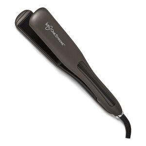 XL Curved Edge Hairstyling Iron 1.5 in.
