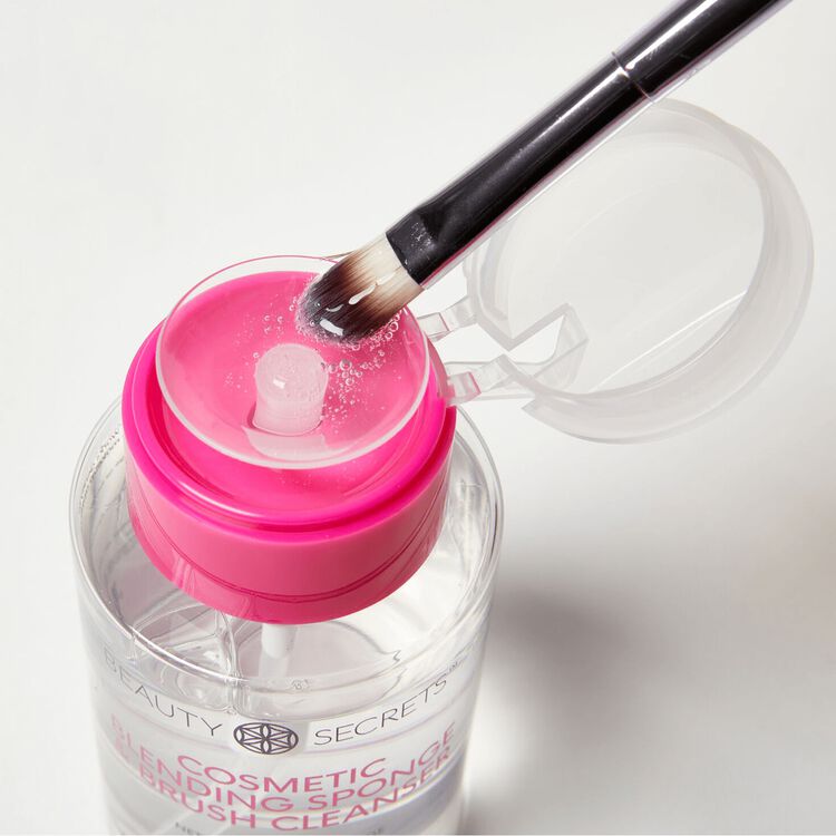 Cosmetic Blending Sponge and Brush Cleanser