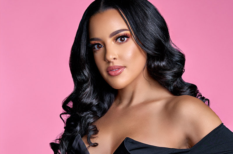 Headshot image of Jasmine Shamberger, founder of Luxxi